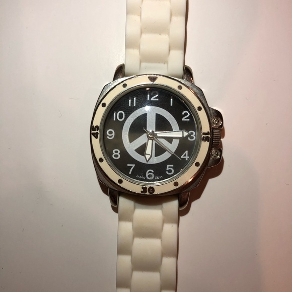 Peace sign white watch - Picture 2 of 4